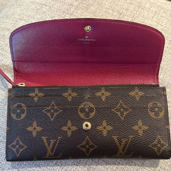 Louis Vuitton Emilie Wallet- Fuchsia - Picture 7 of 13